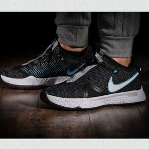 Nike Mens PG 4 CD5079-004 Black Basketball Shoes Sneakers Size 8.5